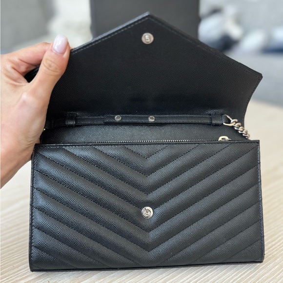 Saint Laurent Black Chevron Leather Clutch - Picture 4 of 6